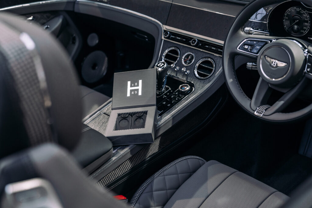 Bentley interior 